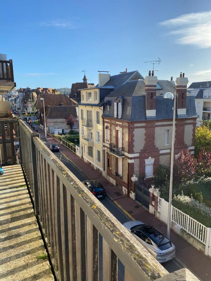 Superbe Appartement Familial "K" Hypercentre Deauville Exteriör bild